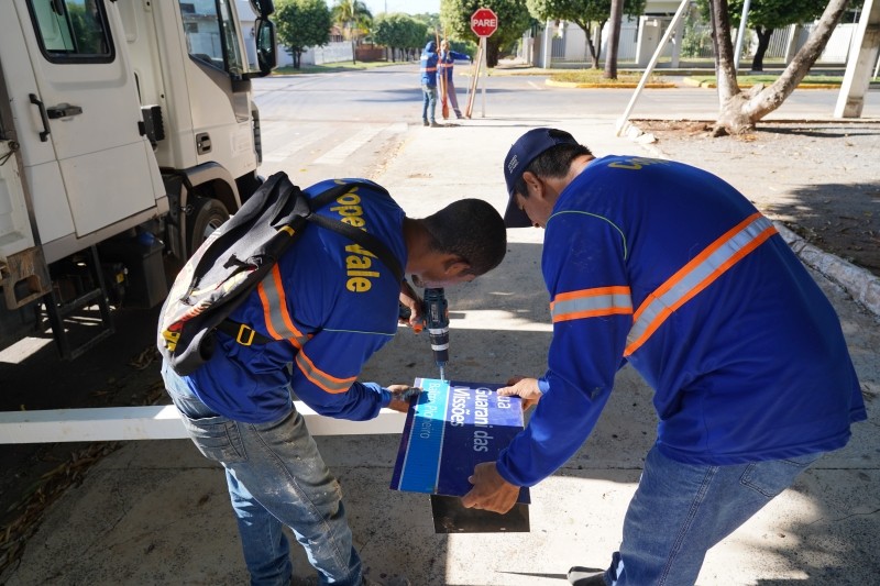 Prefeitura Investe Mais De R Mil Em Novas Placas De Nomenclatura