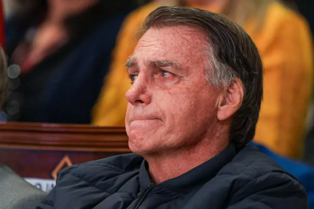 STF determina início imediato do cumprimento de pena de Jair Bolsonaro