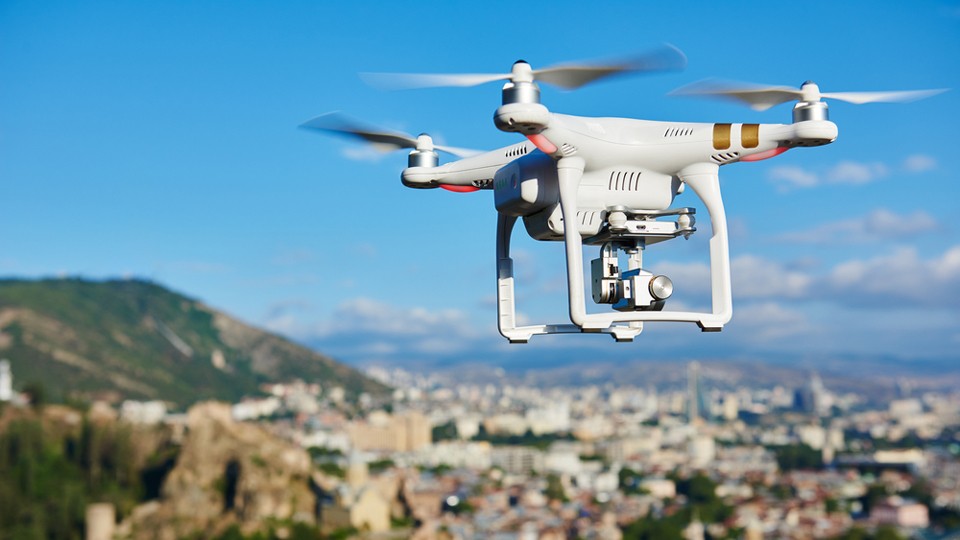 Defesa Civil de Caruaru vai controlar espaço aéreo para voos de Drones nas festividades do São João 2022