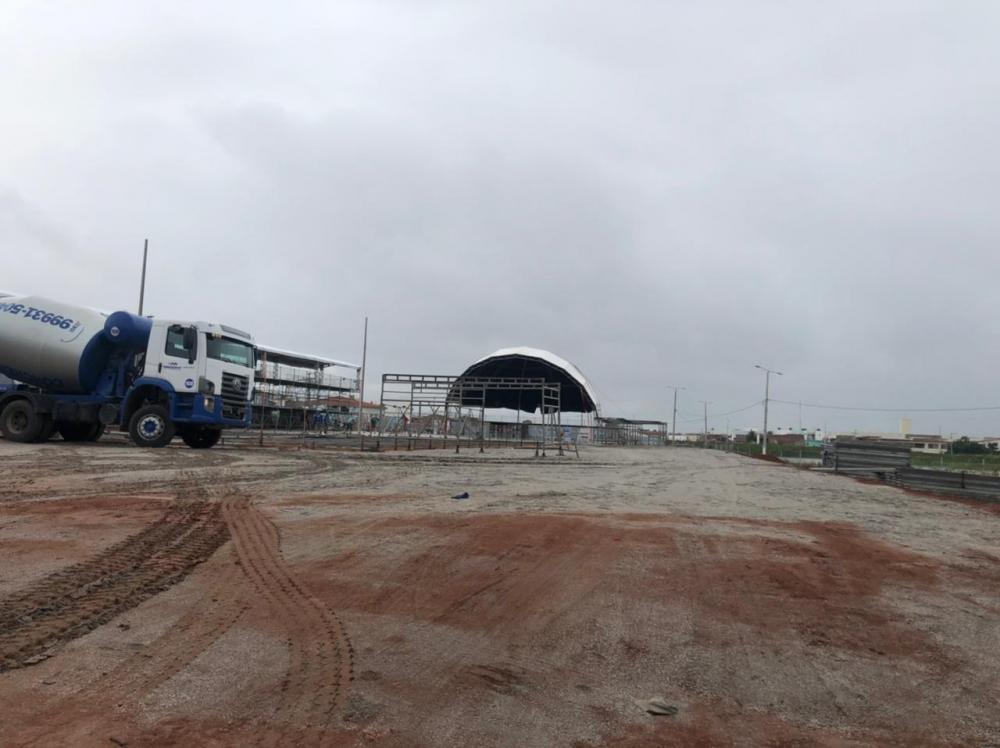 Estrutura do São João de Monteiro ganha novo piso, palco e camarotes 