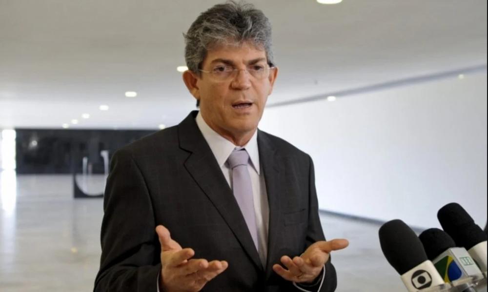 MPE entra com ação para barrar candidatura de Ricardo Coutinho ao Senado Federal