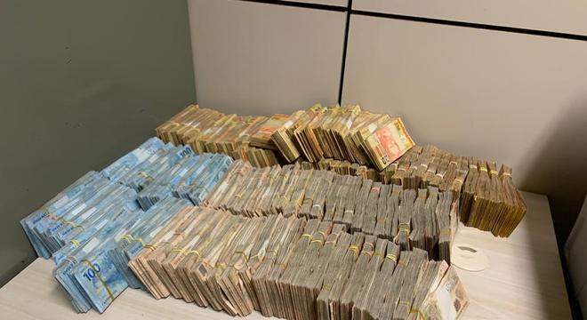 Polícia Federal apreende mais de R$ 500 mil durante campanha eleitoral na PB