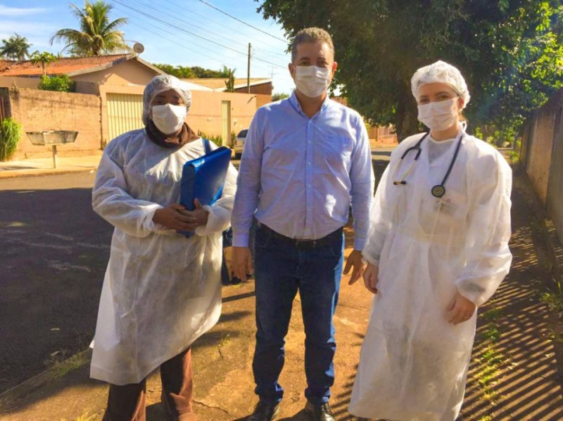 Deputado Cobra Repórter parabeniza os agentes comunitários de saúde e agentes de endemias / Créditos: Jesu Campos