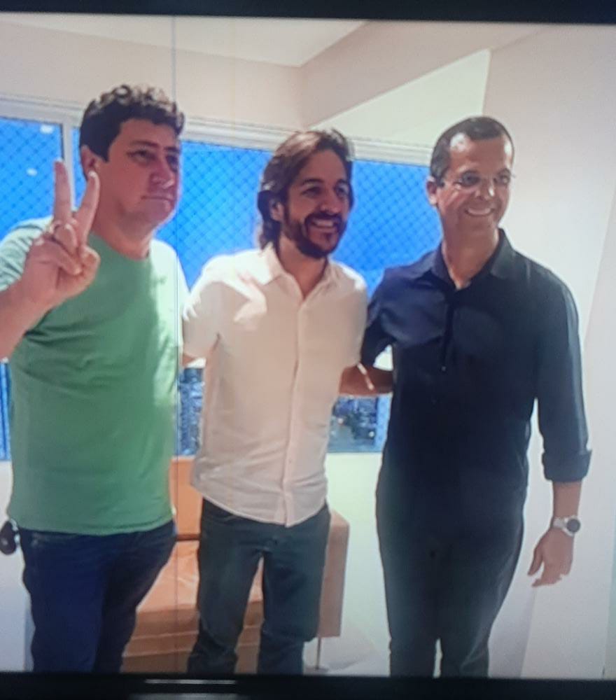 Deputado deixa a base de João Azevêdo e anuncia apoio a Pedro Cunha Lima