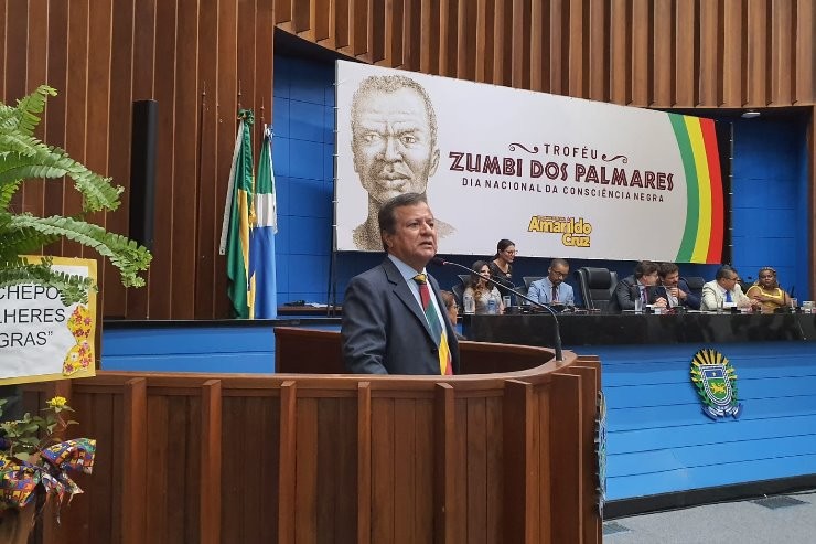 Sessão solene foi proposta pelo deputado Amarildo Cruz