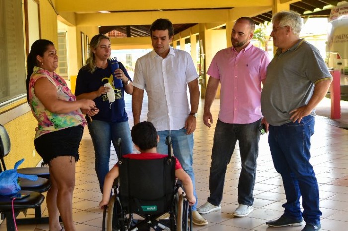 Parlamentares acompanharam as atividades em tour com o presidente da instituição, Padre Valdeci Marcolino