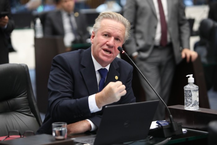 De acordo com Corti, no encontro também será apresentado o cronograma de implantação do Paraná Trifásico, programa da Copel que tem levado energia de qualidade e mais estável para a área rural. / Créditos: Orlando Kissner/Alep