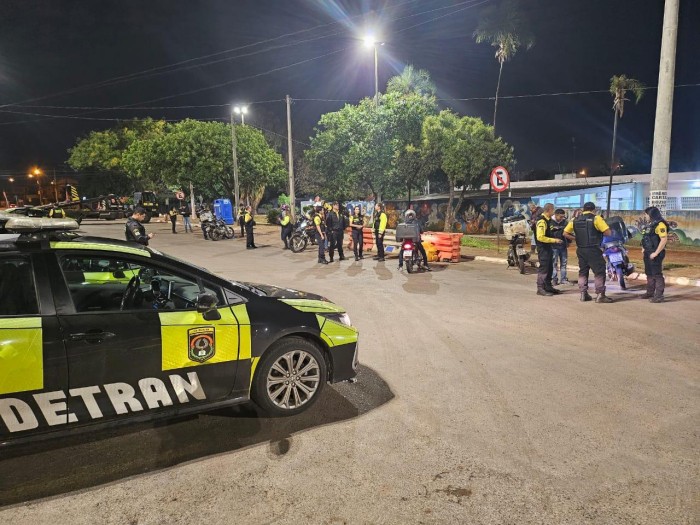 De janeiro a julho deste ano, 1.837 motociclistas foram autuados por estarem com o escapamento da motocicleta irregular | Foto: Divulgação/Detran-DF